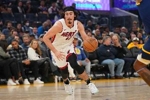 降维打击！哈克斯18中10&罚球11中9砍29分11板5助